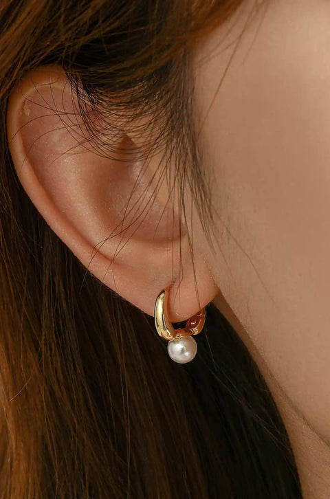 pearl huggie hoops