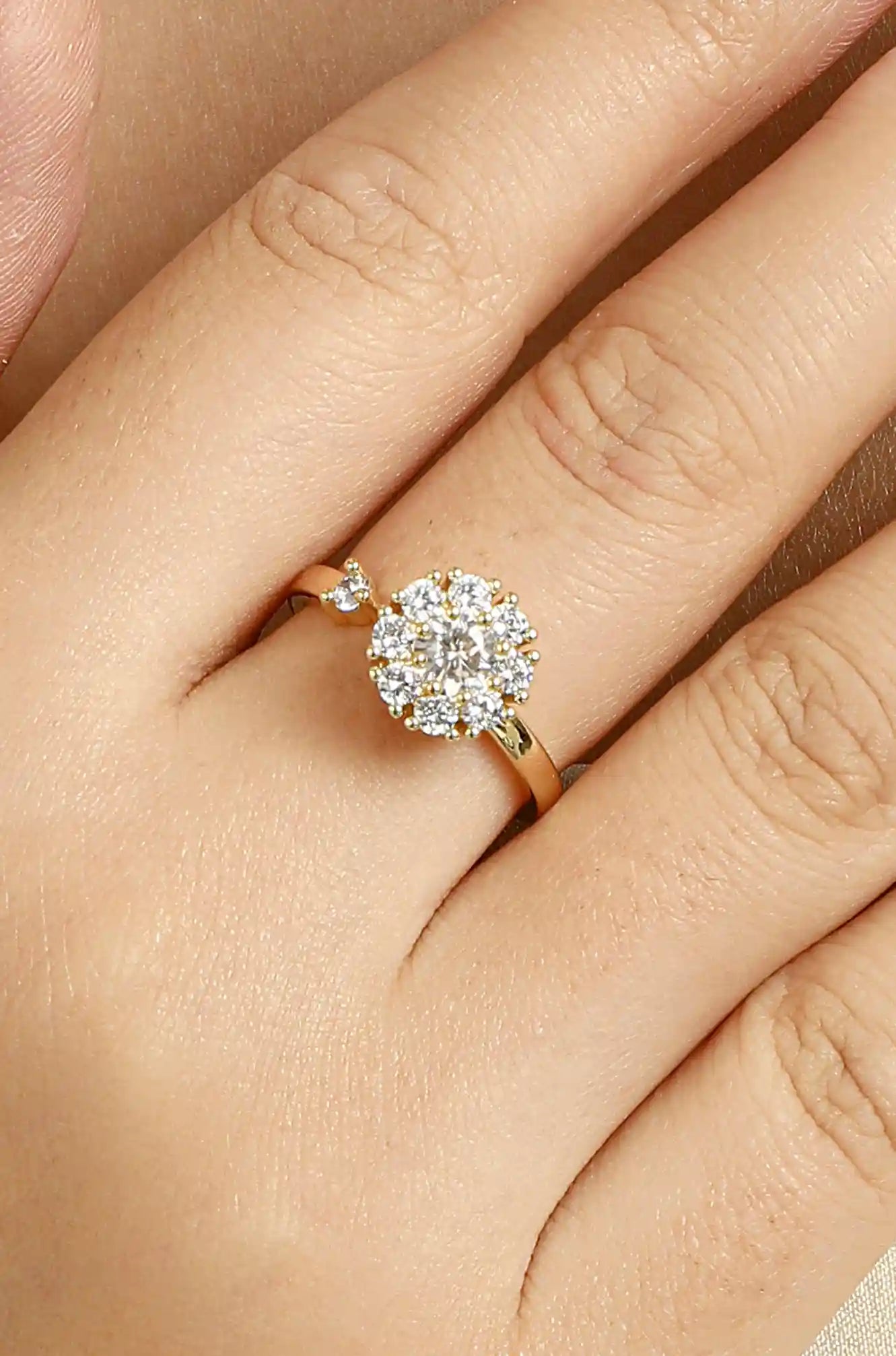 Crystal Spinning Ring