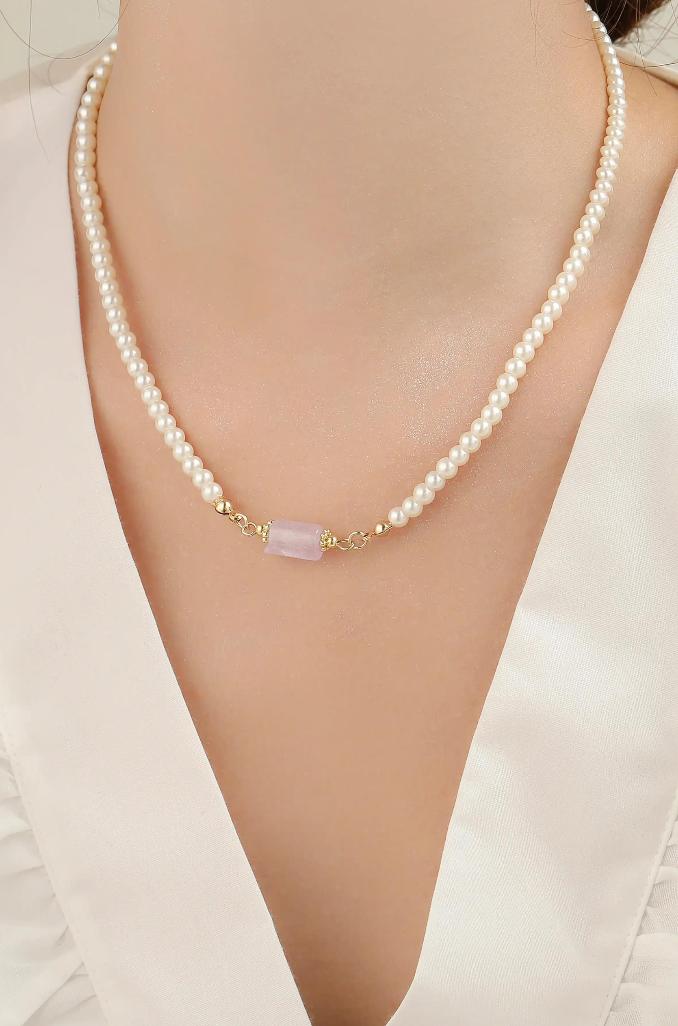 vintage pearl necklace