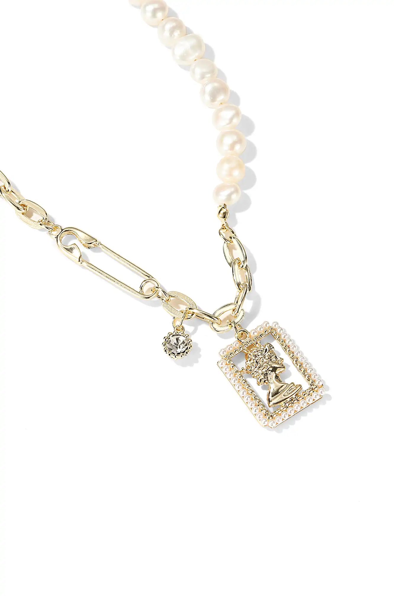Natural Pearls Square Necklace