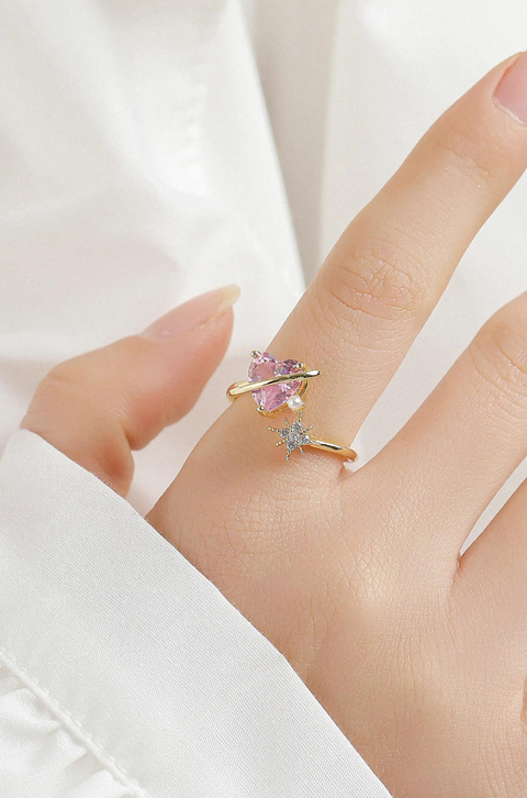 sparkling elevated heart ring