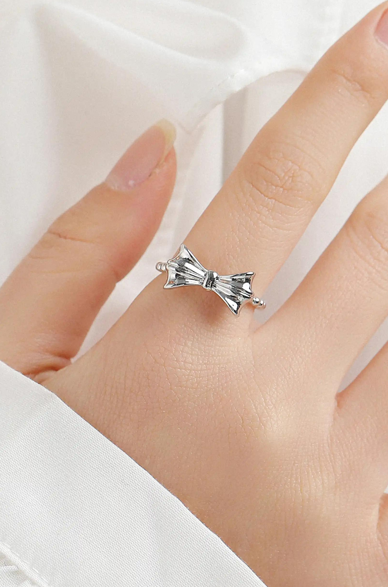Glamour Bow Ring