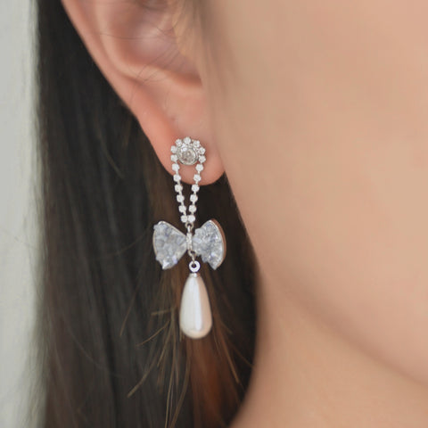 Teardrop Pearl Earrings