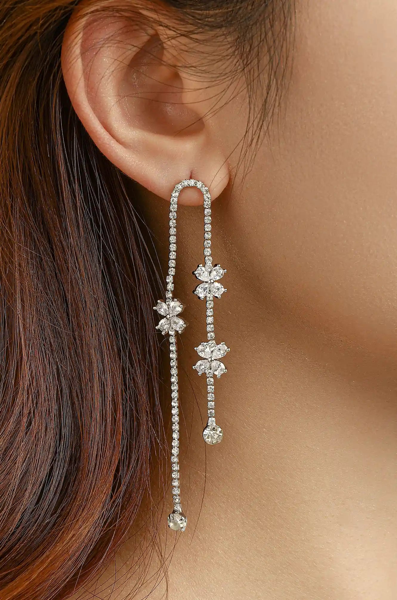 Dangling Bowknot Crystal Earrings