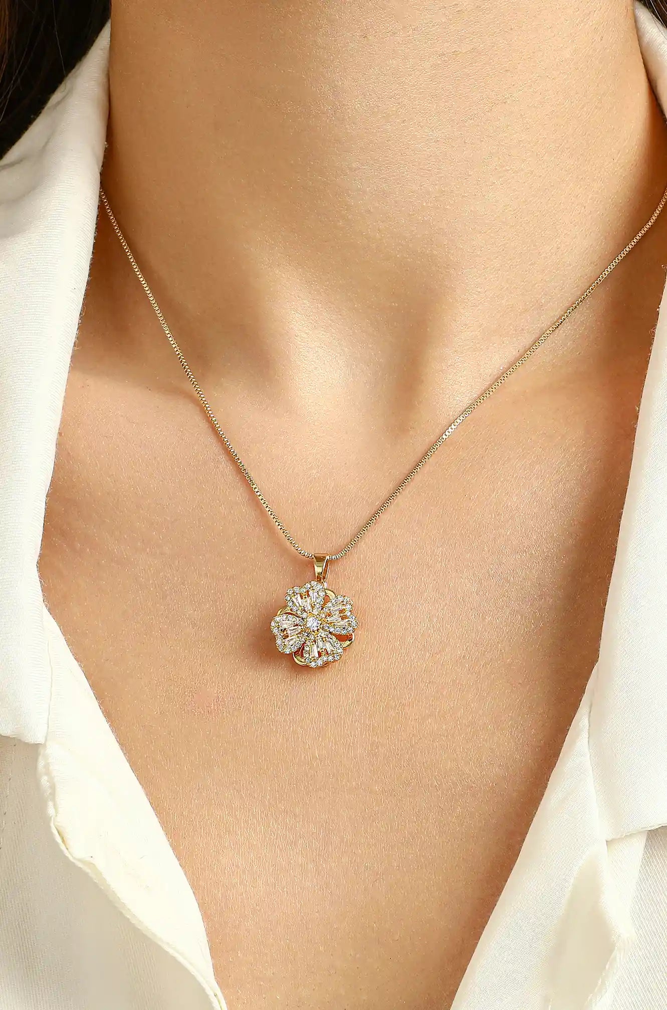 heart gold necklace